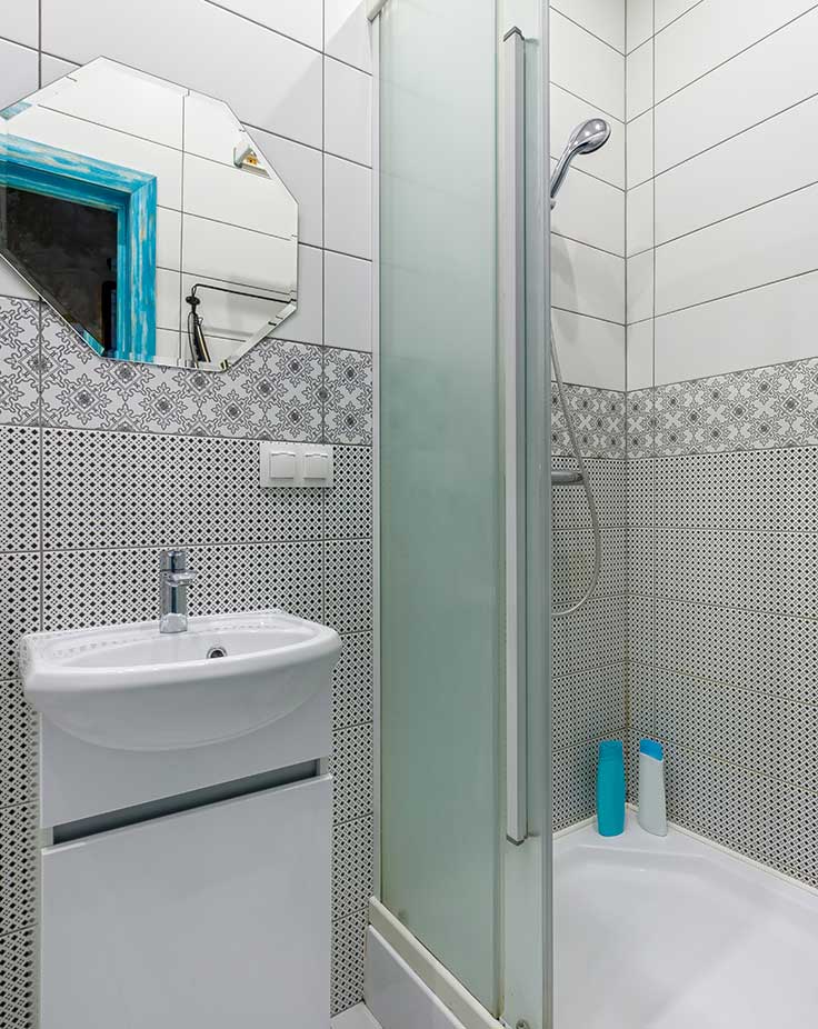 Custom Toilet Partitions Manufacturers in Delhi